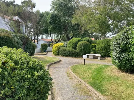 Maisonnette à 600m de la mer avec piscine et parking privé - Photo 15