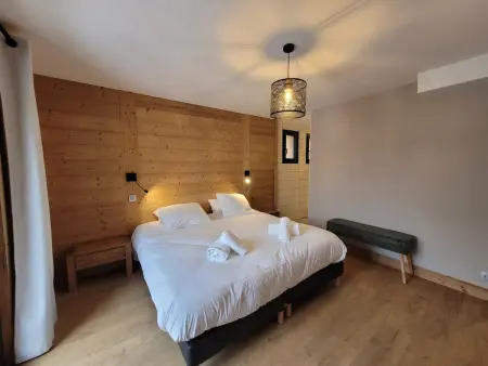 Appartement lumineux, chalet rénové, centre Les Gets, 6 pers, proche pistes, parking - Photo 7