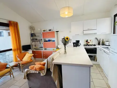 Rez-de-chaussée avec terrasse, à 100m de la plage! 6 couchages, parking inclus, linge fourni. - Photo 18