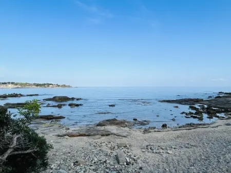 Rez-de-chaussée avec terrasse, à 100m de la plage! 6 couchages, parking inclus, linge fourni. - Photo 25
