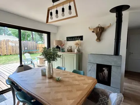 Maison Charme Proche Plage et Forêt avec Jardin, WiFi, BBQ, et Pistes Cyclables à Proximité - Photo 2