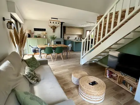 Maison Charme Proche Plage et Forêt avec Jardin, WiFi, BBQ, et Pistes Cyclables à Proximité - Photo 5