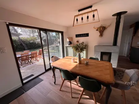 Maison Charme Proche Plage et Forêt avec Jardin, WiFi, BBQ, et Pistes Cyclables à Proximité - Photo 16
