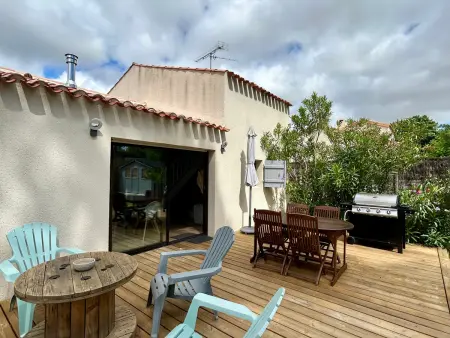 Maison Charme Proche Plage et Forêt avec Jardin, WiFi, BBQ, et Pistes Cyclables à Proximité - Photo 19