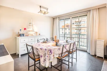 GAUQKL/GAUL3, Appartement sur la côte avec terrasse ensoleillée - Photo 2