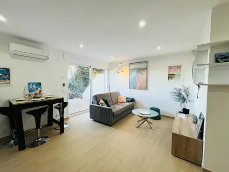 Appartement T2 avec Terrasse, Clim, WIFI - Proche Plage, Lumio - Photo 1