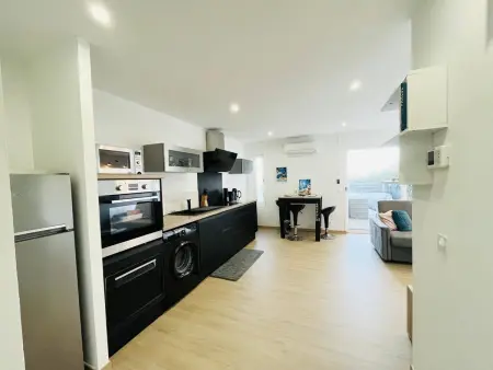 Appartement T2 avec Terrasse, Clim, WIFI - Proche Plage, Lumio - Photo 10