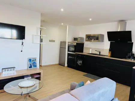 Appartement T2 avec Terrasse, Clim, WIFI - Proche Plage, Lumio - Photo 13