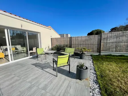 Maison familiale récente avec jardin, plage et commerces à pied, 6 couchages, WIFI, parking privatif - Photo 1