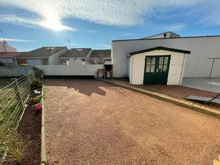Maison spacieuse à 350m de la plage, 5 chambres, calme - Photo 4