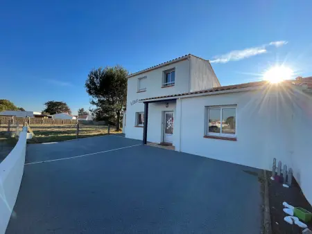 Maison spacieuse à 350m de la plage, 5 chambres, calme - Photo 7