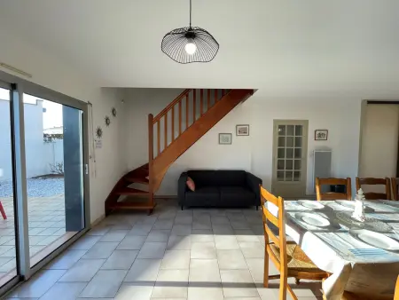 Maison spacieuse à 350m de la plage, 5 chambres, calme - Photo 22
