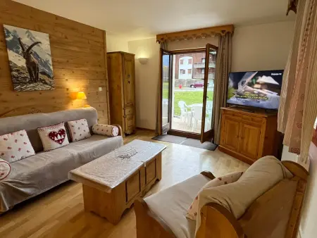3 pièces avec terrasse, animaux admis, parking – Samoëns - Photo 1