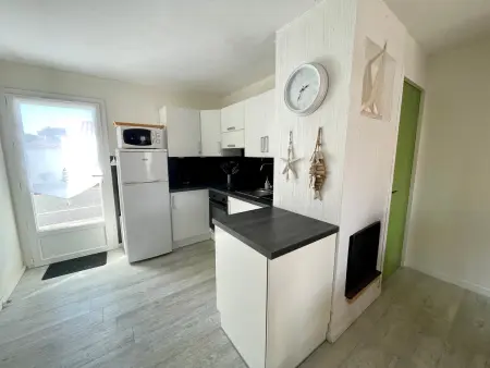 Maison 3 pièces avec piscine chauffée & tennis, proche mer - Photo 2