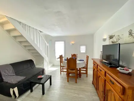 Maison 3 pièces avec piscine chauffée & tennis, proche mer - Photo 7