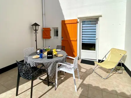 Maison 3 pièces avec piscine chauffée & tennis, proche mer - Photo 11