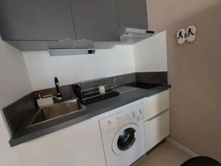 Studio cabine 4 personnes, terrasse, parking, Grau d'Agde - Photo 7
