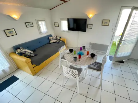 Maison T3 à 800 m de la plage avec piscine chauffée, tennis, Wi-Fi, patio clos et parking privatif - Photo 4