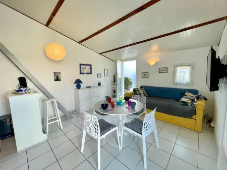 Maison T3 à 800 m de la plage avec piscine chauffée, tennis, Wi-Fi, patio clos et parking privatif - Photo 9