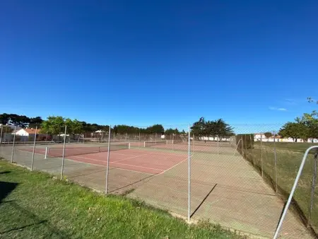 Maison T3 à 800 m de la plage avec piscine chauffée, tennis, Wi-Fi, patio clos et parking privatif - Photo 25