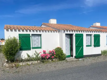 Maison T3 avec piscine chauffée, tennis, proche mer et commerces - Photo 1