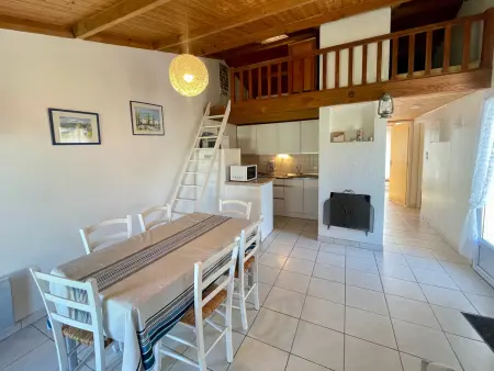 Maison T3 avec piscine chauffée, tennis, proche mer et commerces - Photo 3