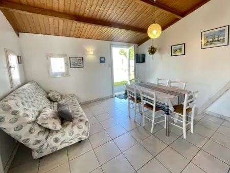 Maison T3 avec piscine chauffée, tennis, proche mer et commerces - Photo 4