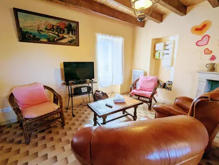 Gîte paisible avec cour privée, proche Parc Naturel de la Brenne, idéal pour séjour déconnecté - Photo 1