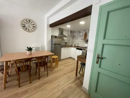 Appartement montagnard rénové, 1 chambre et canapé-lit, idéal nature et sports, centre de Villanúa - Photo 11
