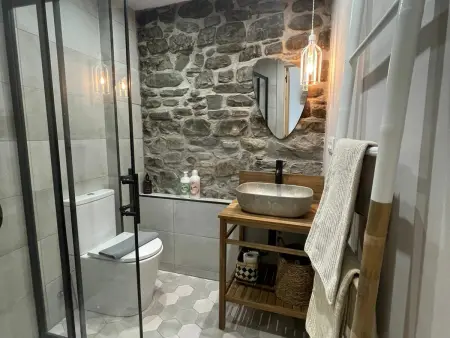Appartement montagnard rénové, 1 chambre et canapé-lit, idéal nature et sports, centre de Villanúa - Photo 21