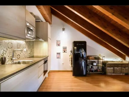 Charmant appartement montagnard avec cheminée, à 15 min de Jaca, idéal pour nature et détente - Photo 4