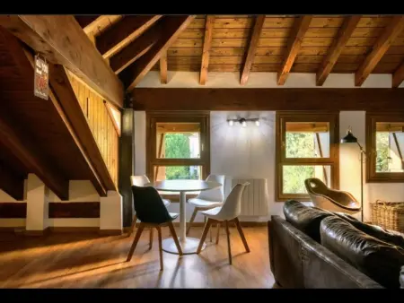 Charmant appartement montagnard avec cheminée, à 15 min de Jaca, idéal pour nature et détente - Photo 5