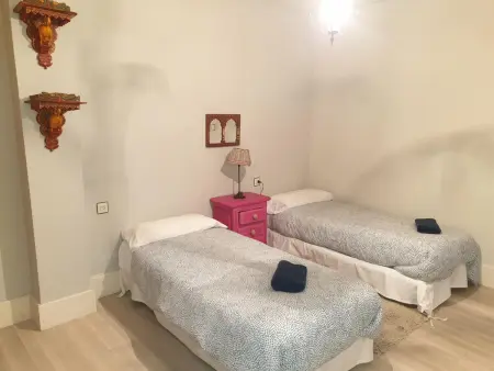 Confortable appartement montagnard avec piscines, squash, salle de sport, parking, proche centre Jaca - Photo 4