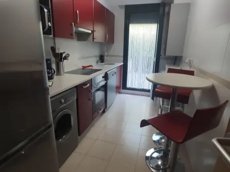 Appartement de charme avec jardin, 2 chambres, parking et cuisine équipée à Jaca - Photo 4