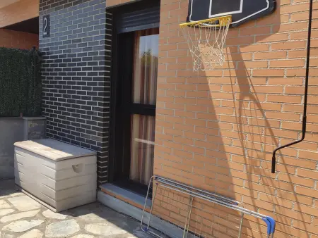 Appartement de charme avec jardin, 2 chambres, parking et cuisine équipée à Jaca - Photo 8