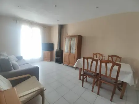Bel Appartement à Jaca avec Accès Piscine, Appartement 6 personnes à Jaca - Photo 1