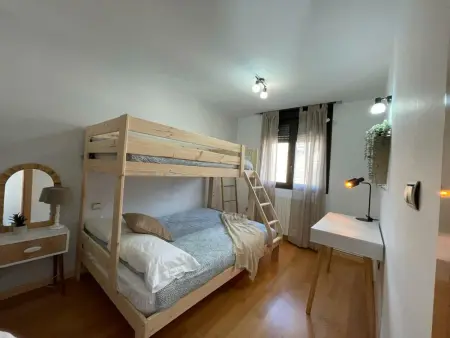 Charmante maison de 3 étages près des pistes de ski, idéale pour des vacances au cœur des Pyrénées. - Photo 9