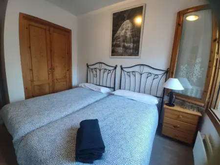 Charmant Appartement à Jaca avec Piscine Commune et Parking, idéal pour Familles - Photo 6