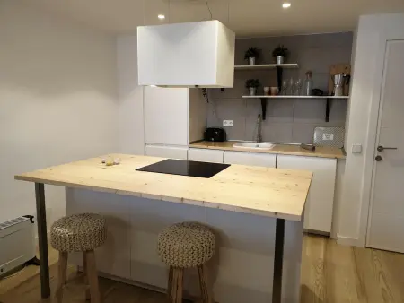 Loft cosy à Villanúa avec piscine, 2 lits doubles, cuisine équipée, salle de bain avec douche - Photo 6
