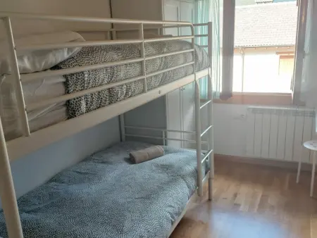 Maison de montagne en pierre avec jardin, 3 chambres + grenier, salon, cuisine équipée, draps et serviettes inclus - Photo 6