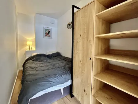 Studio cabine 4 pers avec balcon, près commerces et navette gratuite - Photo 3