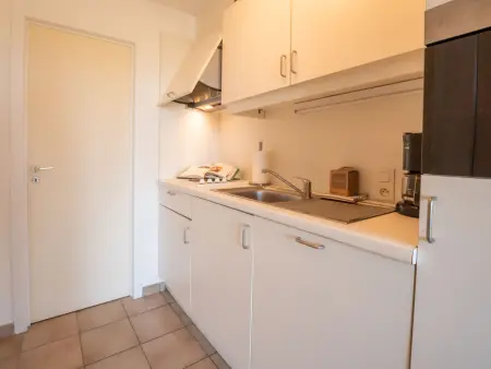 Marlene with parking and shared pool, Appartement 4 personnes à De Haan - Photo 1