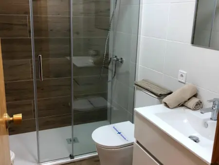 Charmant Penthouse avec Piscine et Parking à Jaca - Photo 4