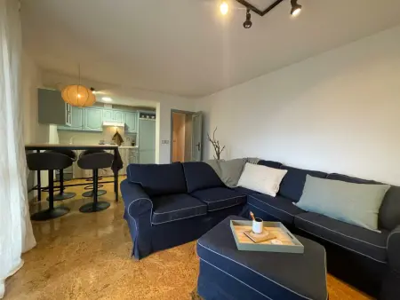 Appartement Confortable avec Piscine, Salle de Sport et Parking à 10 min du Centre de Jaca - Photo 3