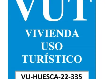 Appartement Confortable avec Piscine, Salle de Sport et Parking à 10 min du Centre de Jaca - Photo 13