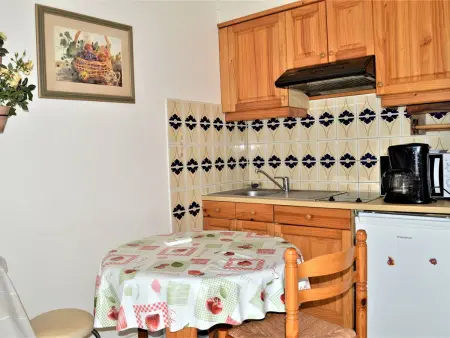 Studio climatisé, accès piscine, terrasse, proche plage et commerces - Photo 5