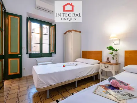 Grande Maison Historique au Coeur de Palamós - 10 Pers. - Photo 12