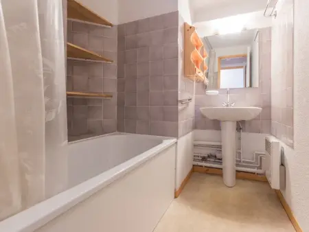 Duplex spacieux · Proche télécabine · 3 pièces, 2 chambres - Photo 8