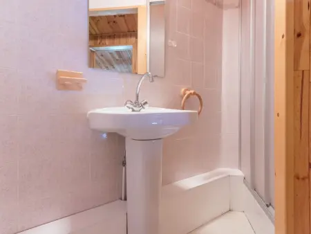 Duplex spacieux · Proche télécabine · 3 pièces, 2 chambres - Photo 10