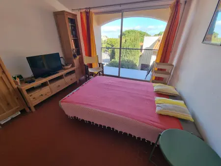 Charmant T2 sécurisé à Collioure avec parking proche de la plage - Photo 7